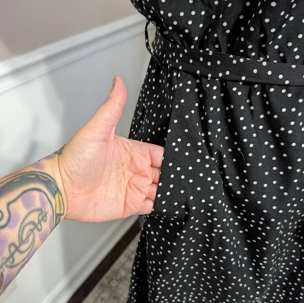 3/$30 Bloomchic Polka Dot Midi Dress 18/20 - Picture 5 of 8